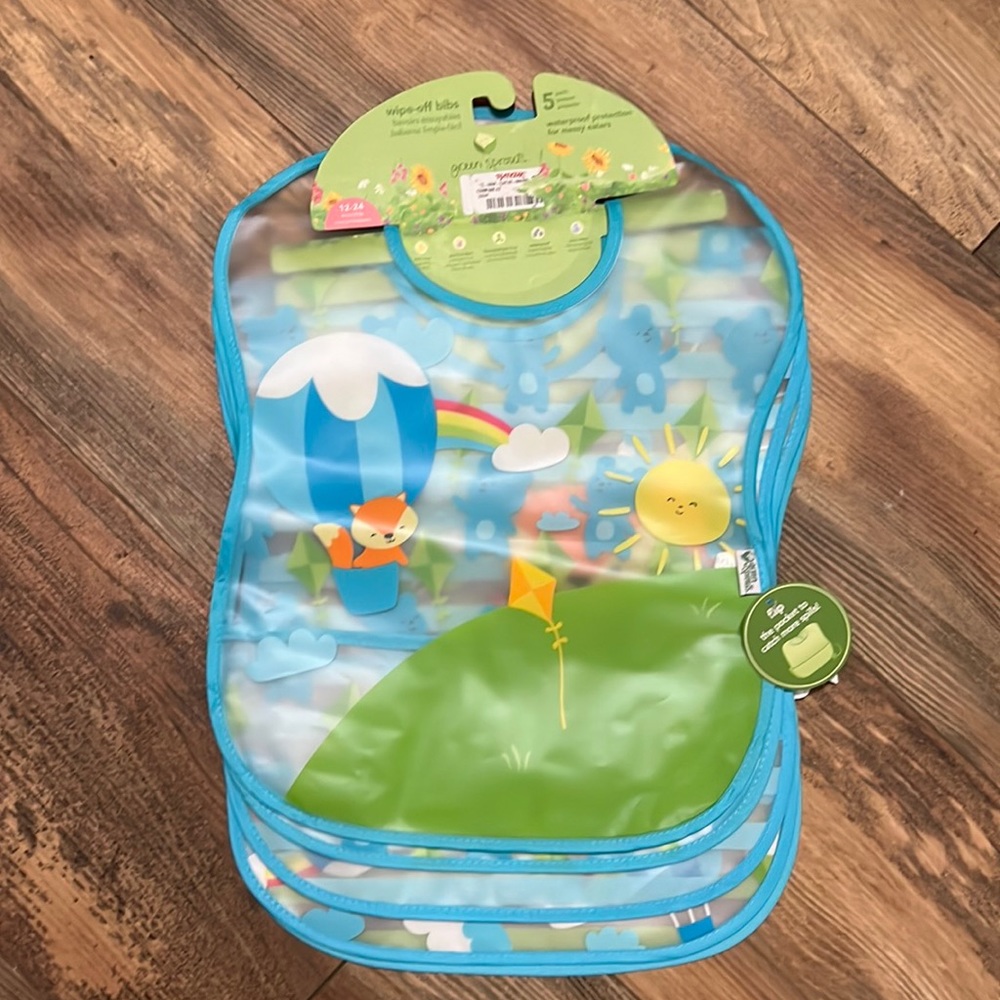 NWT wipe-off bibs